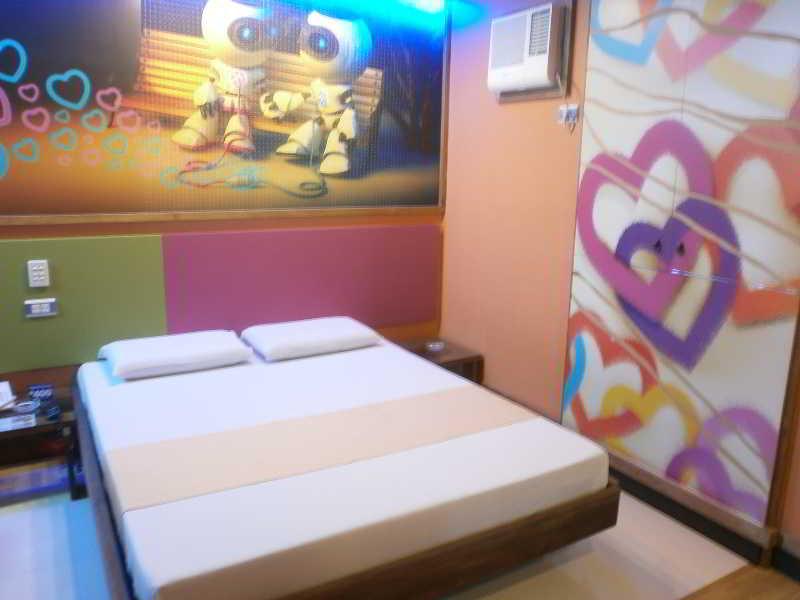 Hotel Dream World Las Pinas Exterior photo
