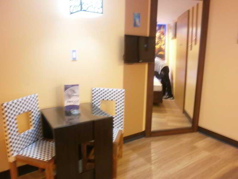 Hotel Dream World Las Pinas Exterior photo